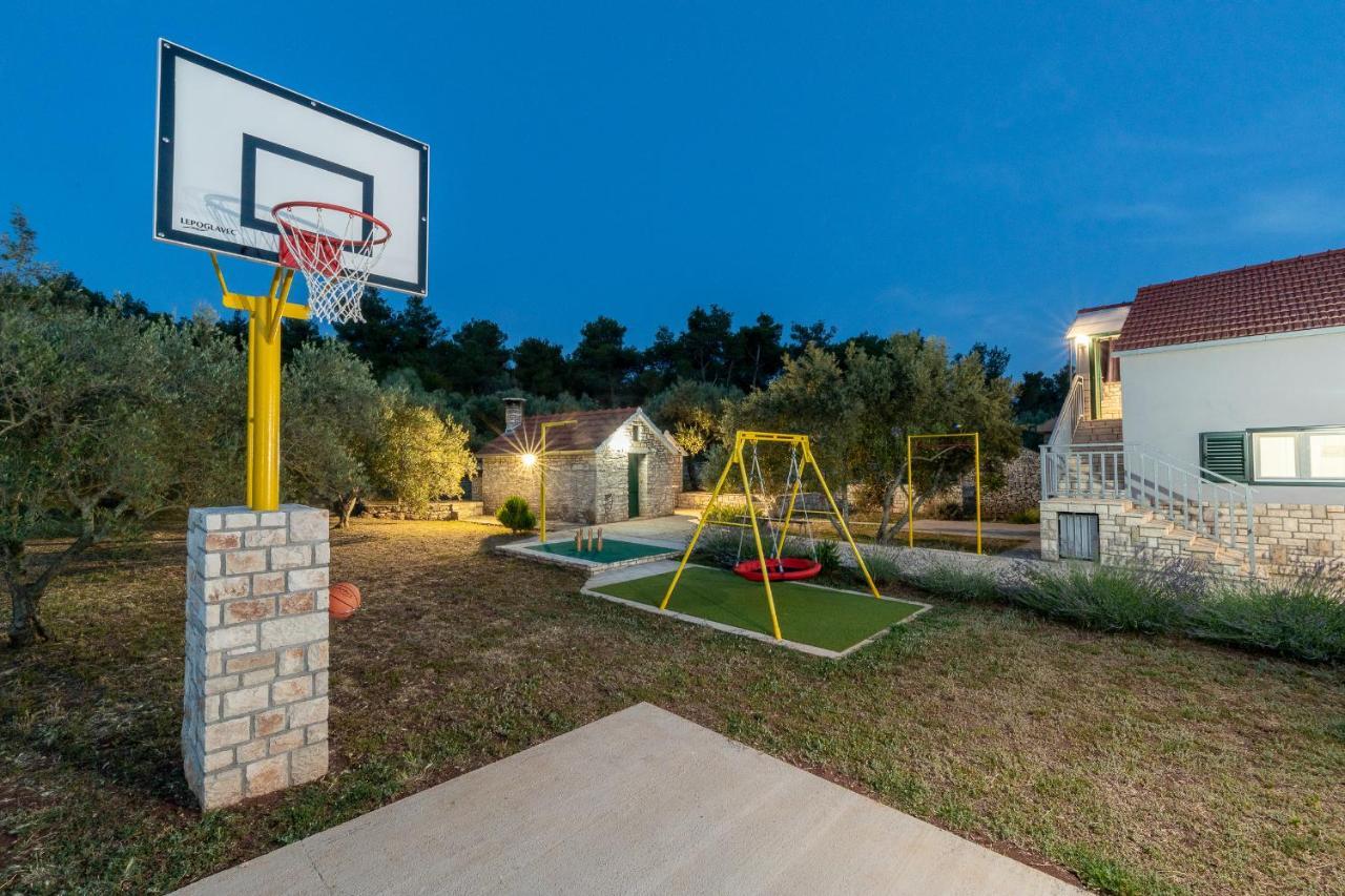 Villa Barbara - Olive Paradise, With Chlorine-Free Pool Vela Luka Exterior photo